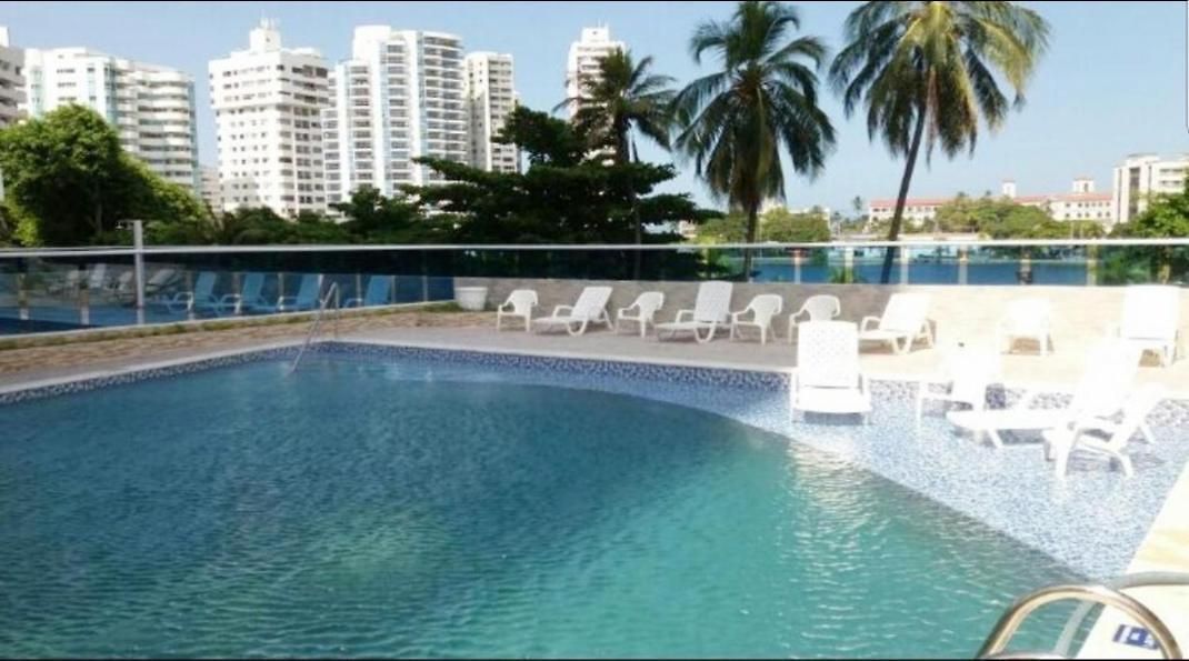 Hermoso Apartamento Frente A La Playa Piso 17 Conquistador, El Laguito Apartamento *