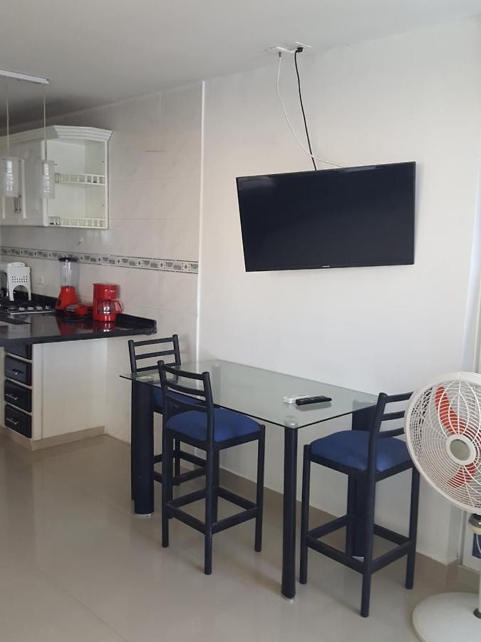 Hermoso Apartamento Frente A La Playa Piso 17 Conquistador, El Laguito *