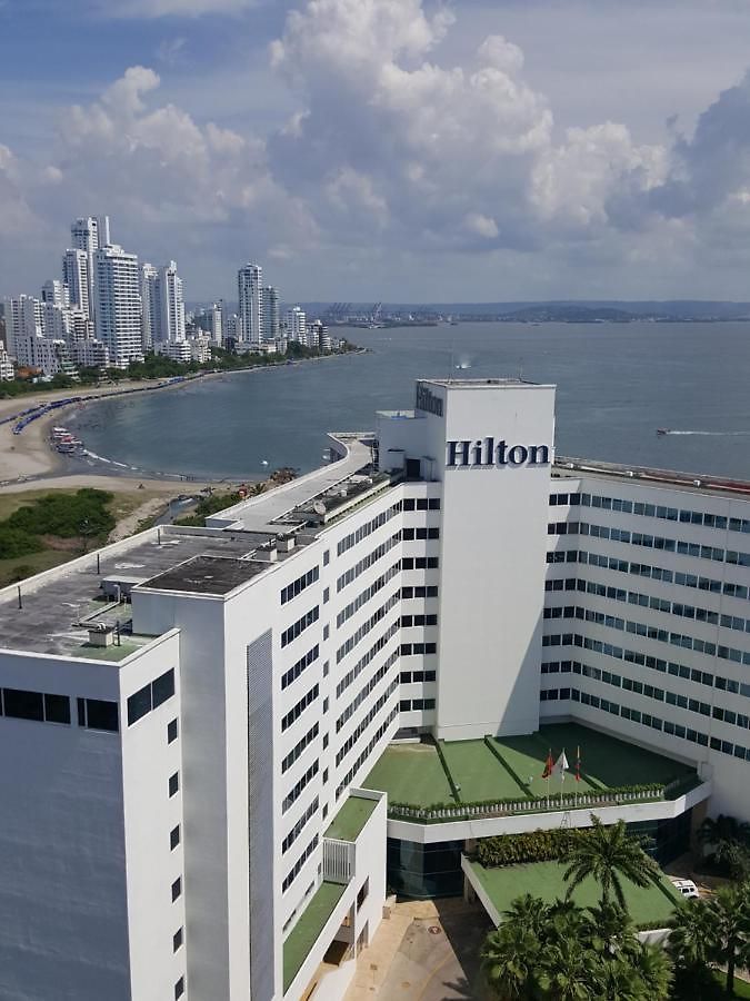 Hermoso Apartamento Frente A La Playa Piso 17 Conquistador, El Laguito Apartamento *