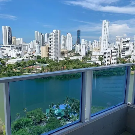 Hermoso Apartamento Frente A La Playa Piso 17 Conquistador, El Laguito Apartamento