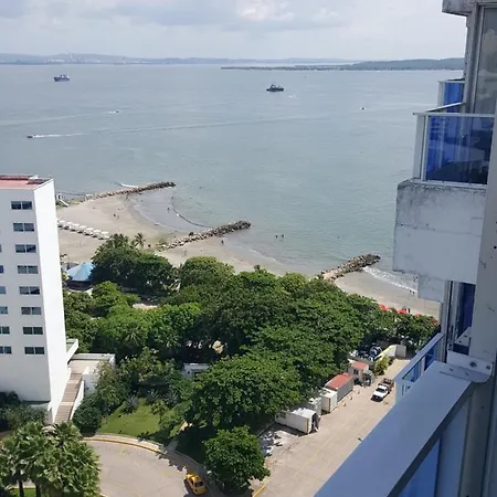 Hermoso Apartamento Frente A La Playa Piso 17 Conquistador, El Laguito